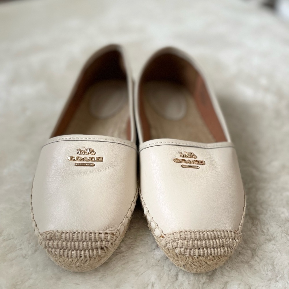 Coach Rhodelle Espadrille Flats
Coach Women's Off-White Espadrilles - Picture 1 of 10